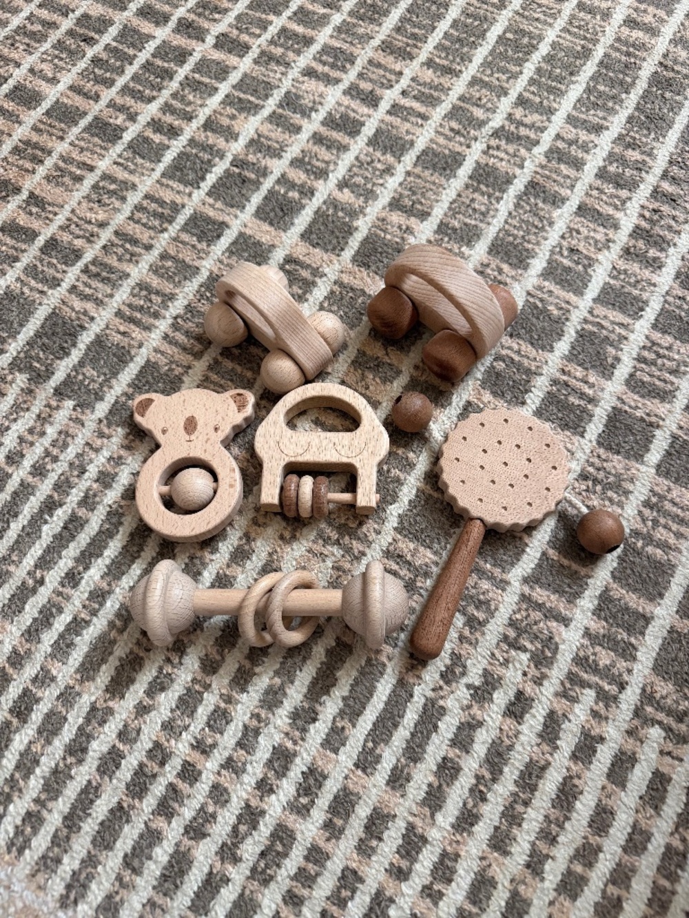 NWT Montessori wooden rattle and car set